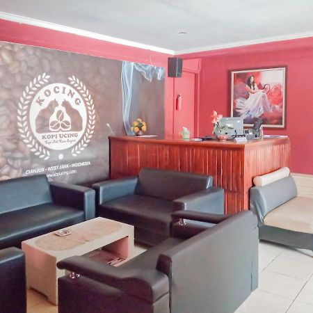 Urbanview Hotel Rio Life House Cianjur By Reddoorz المظهر الخارجي الصورة