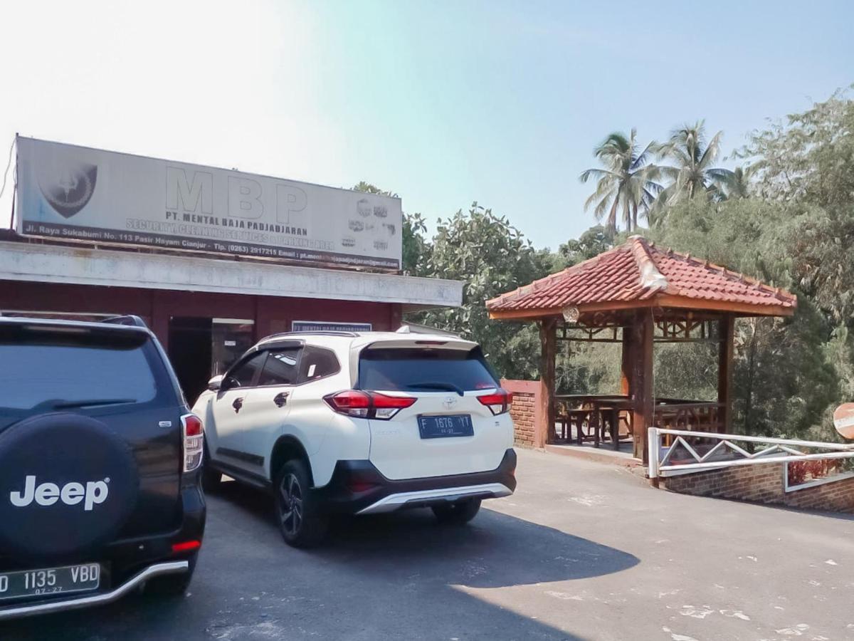 Urbanview Hotel Rio Life House Cianjur By Reddoorz المظهر الخارجي الصورة