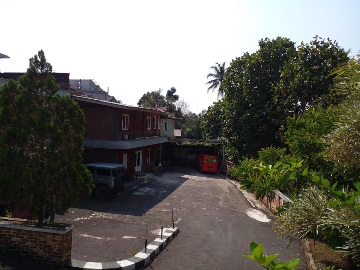 Urbanview Hotel Rio Life House Cianjur By Reddoorz المظهر الخارجي الصورة