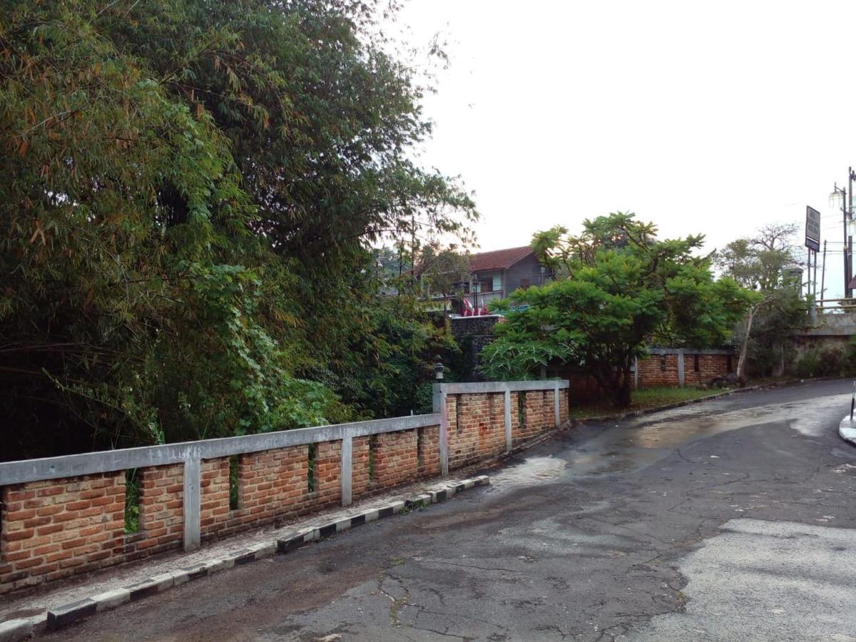 Urbanview Hotel Rio Life House Cianjur By Reddoorz المظهر الخارجي الصورة